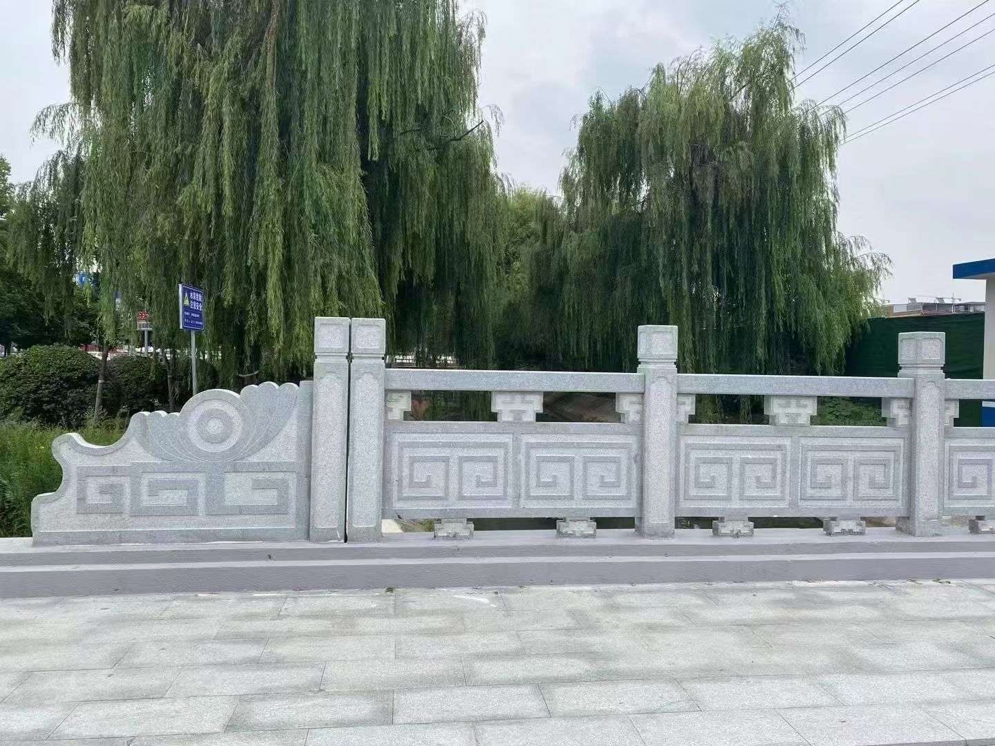 淮北 芝麻灰桥栏杆、河道栏杆安装效果