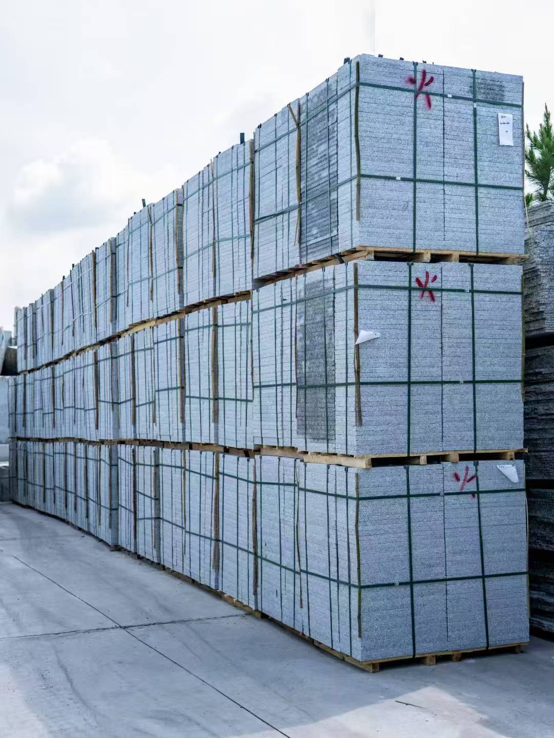 淮北 芙蓉白3公分火烧地铺成品300*600