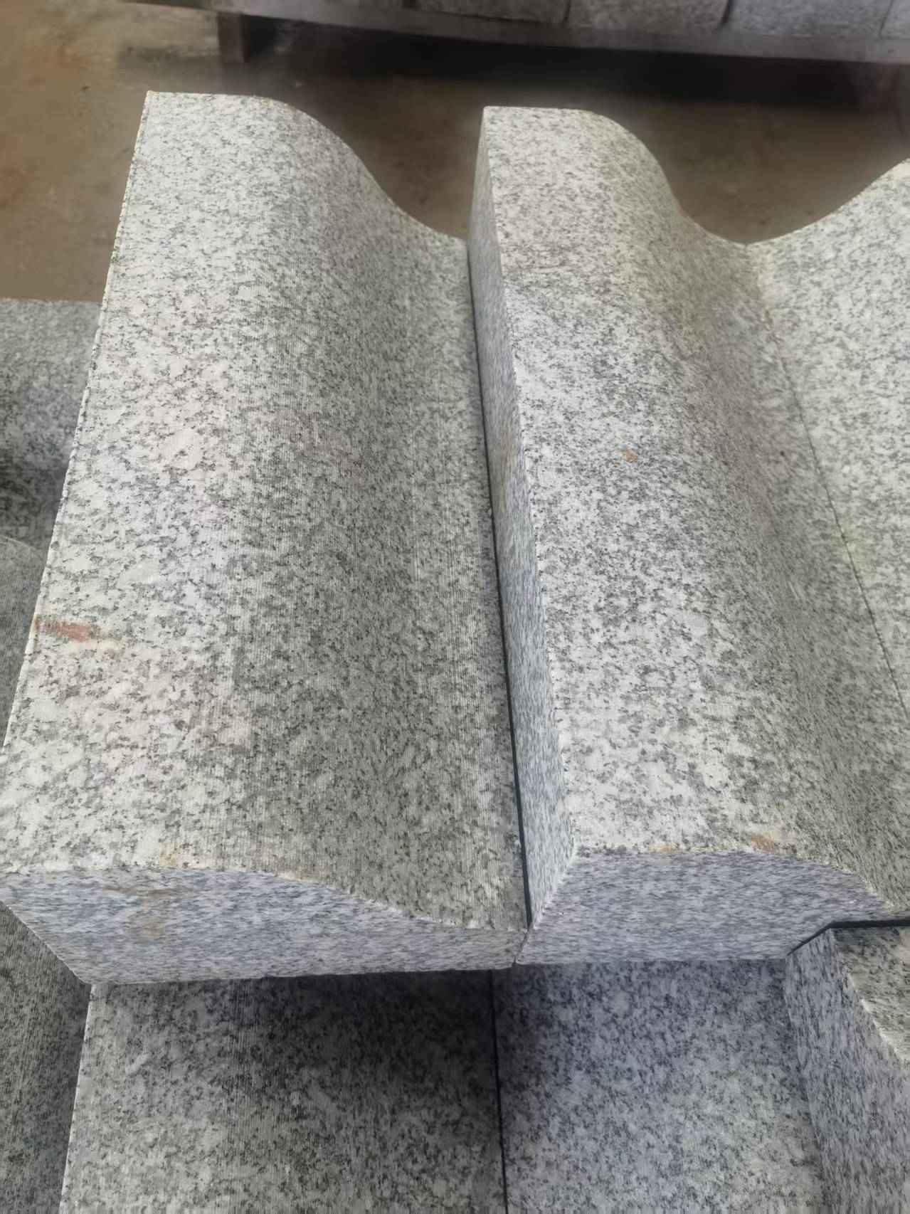 淮北芙蓉白S型拉丝面路沿石